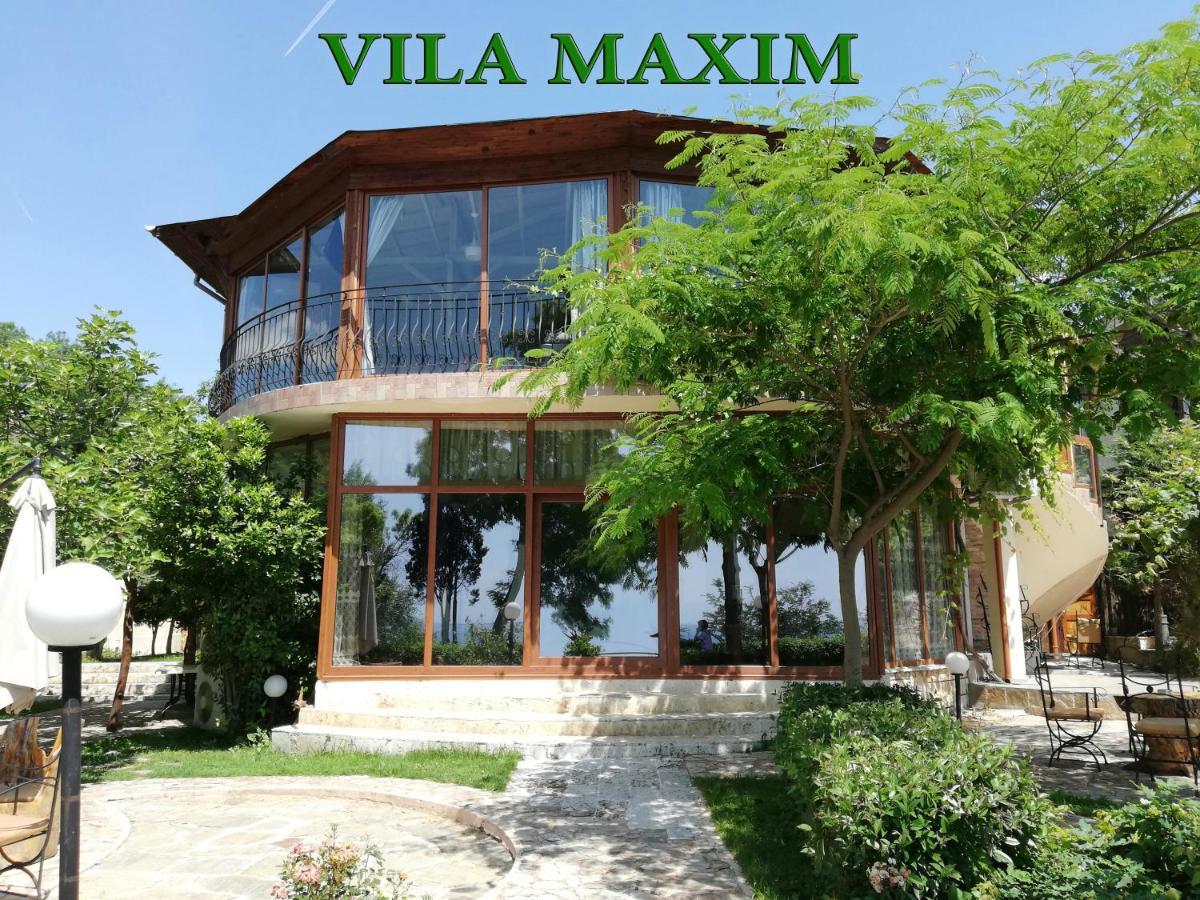 Villa Maxim 바르나 외부 사진